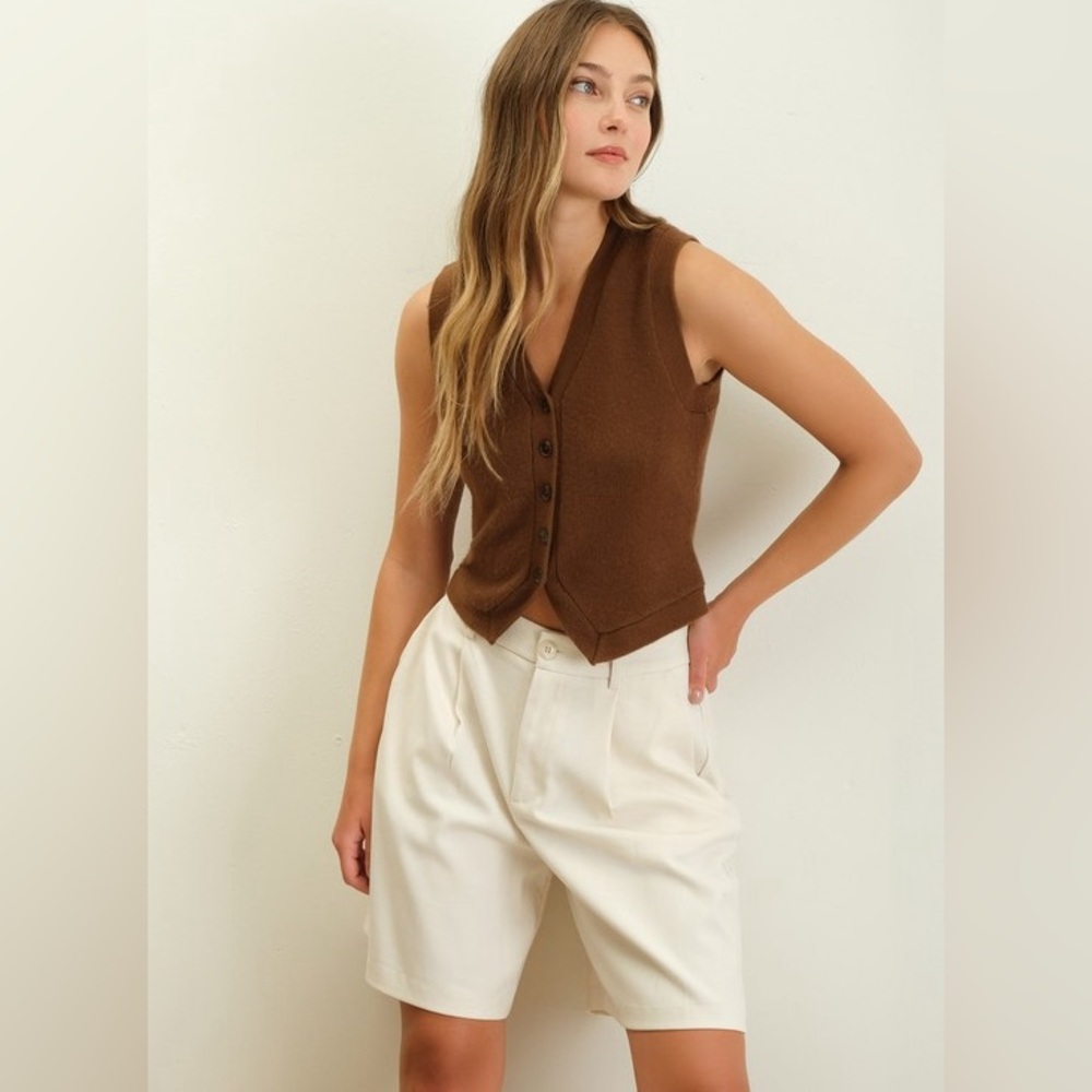 NWOT Button Down Knit Vest in Brown